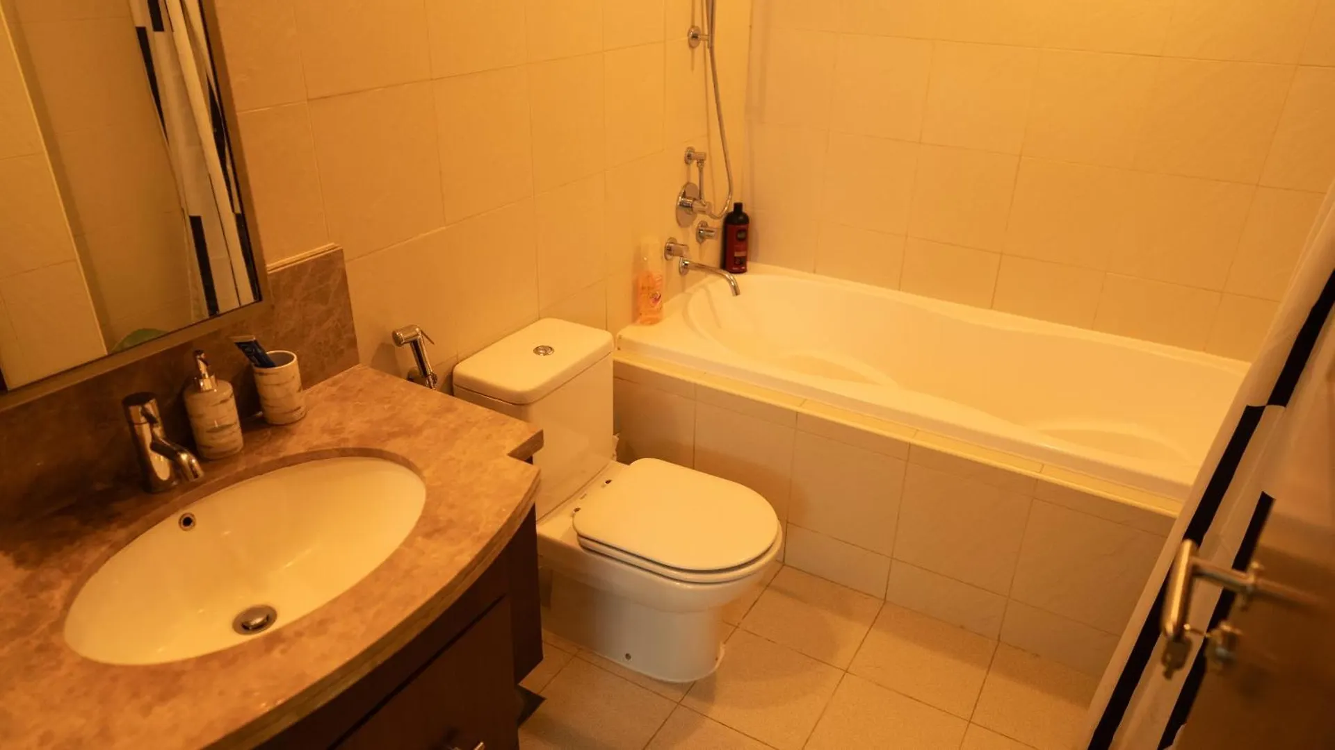 Modern Apartment Near Burj Khalifa Dubai United Arab Emirates